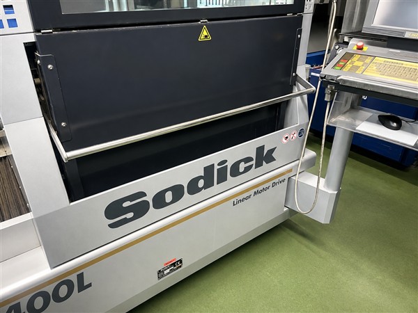 Sodick AQ 400L – Bild 2