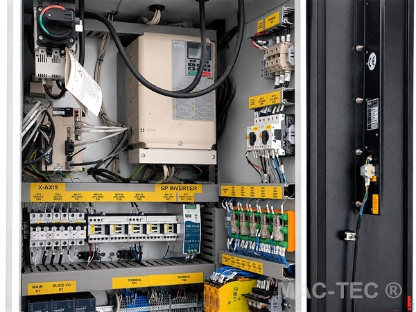 Hurco VM10i – Bild 7